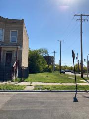 3631 W FIFTH AVE, Chicago, IL